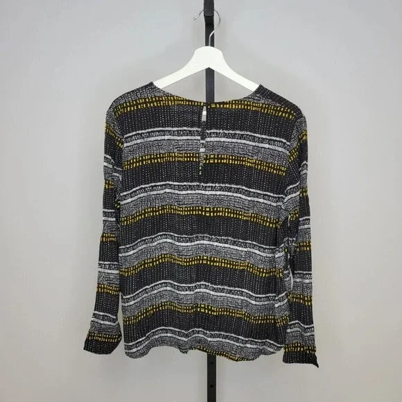 H&M Top - Picture 4 of 5